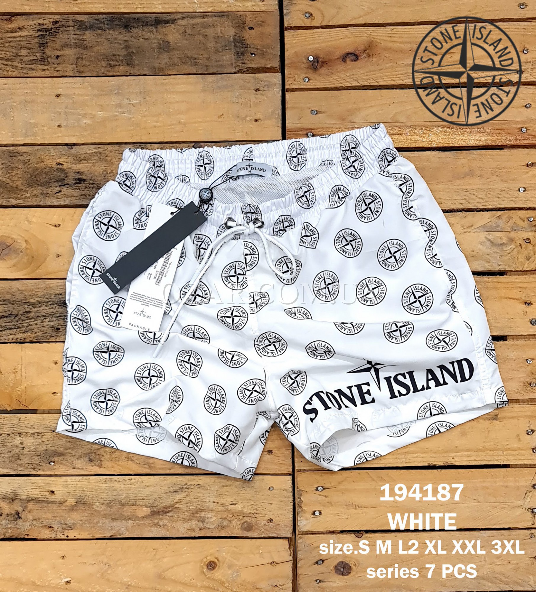 Мужские Шорты Stone Island