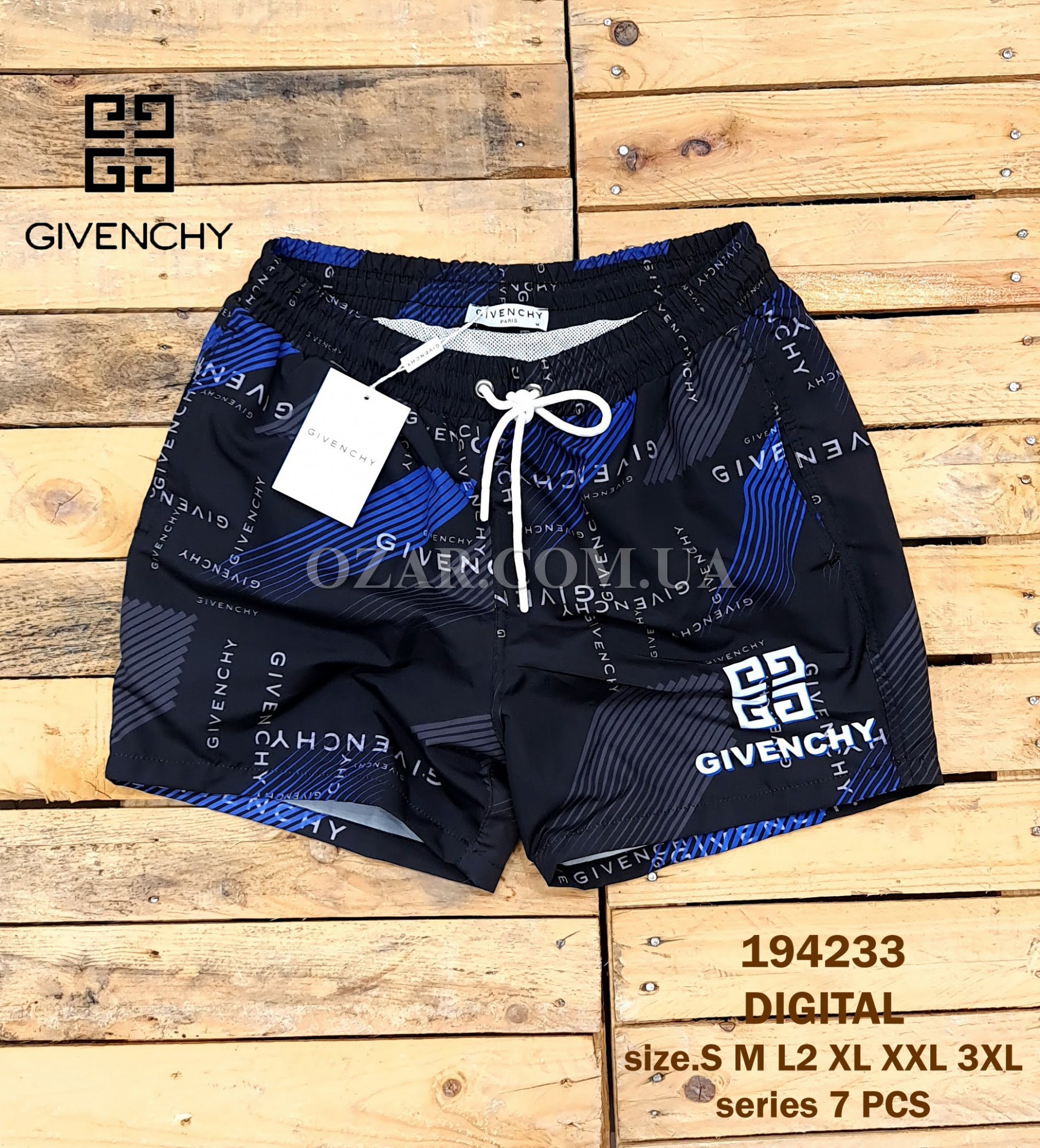 Мужские Шорты Givenchy