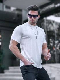 Мужская Футболка Madmext
