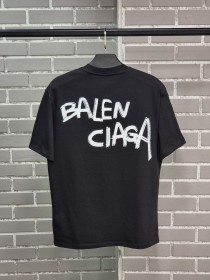 Мужская Футболка Balenciaga